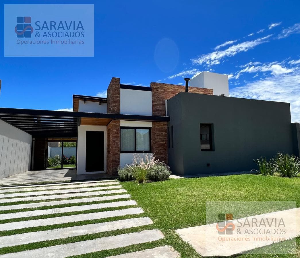 HOUSE FOR SALE, VILLA ALLENDE, ALLENDE REGION