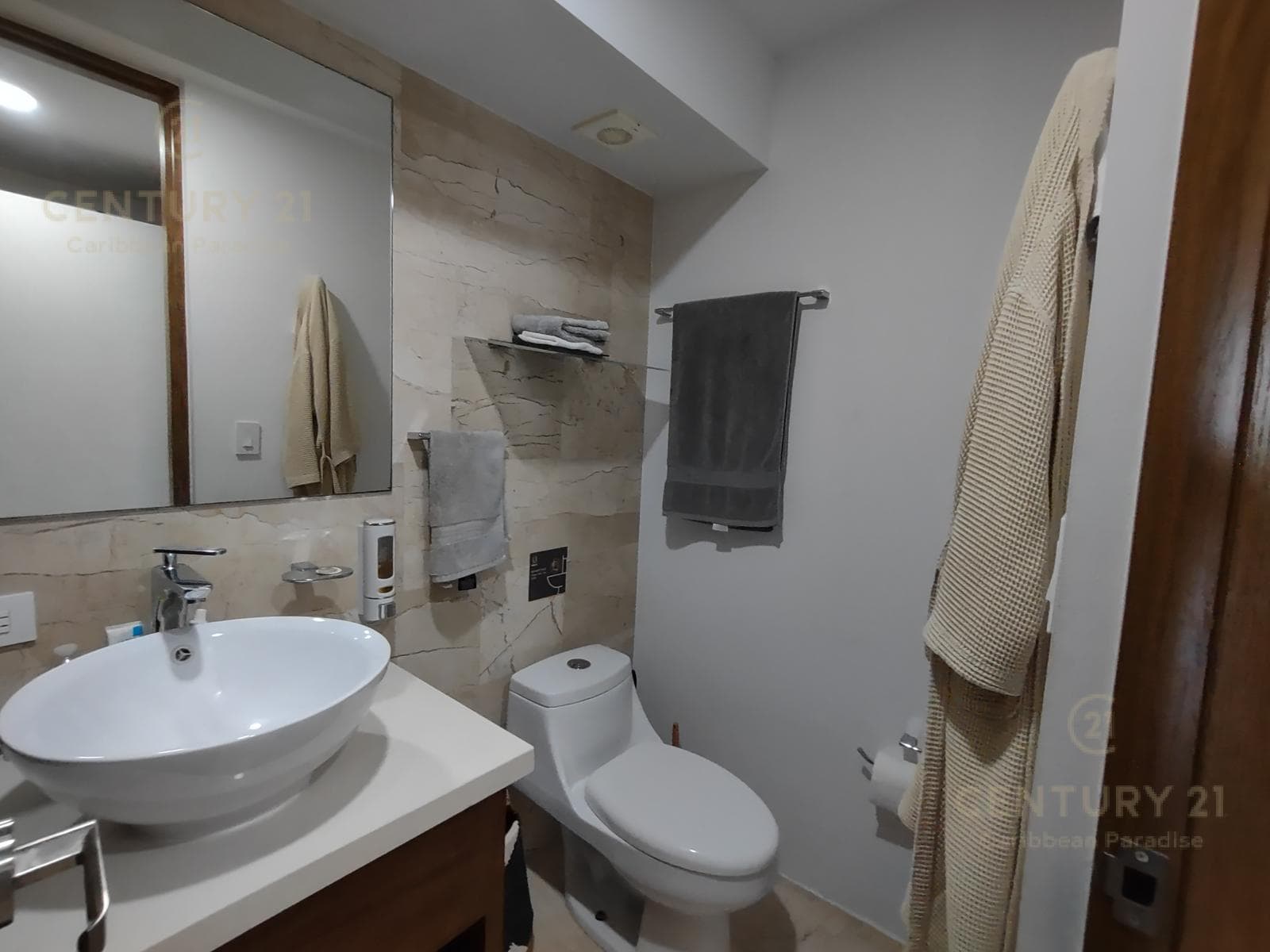 Furnished Studio for Sale at Menesse One Paralia in Playa del Carmen | Near the Beach | P4144
