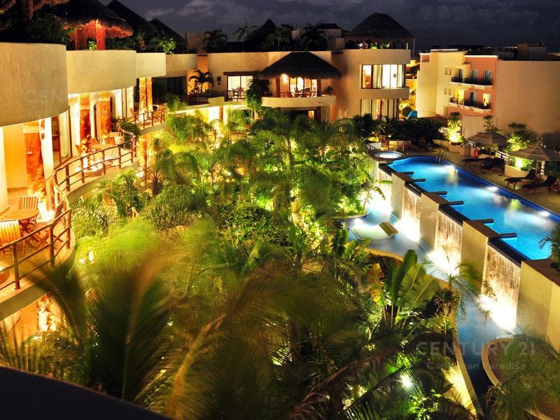 Departamento 2 Recámaras en Venta Porto Playa Playa del Carmen | Cerca de la Playa | P3654