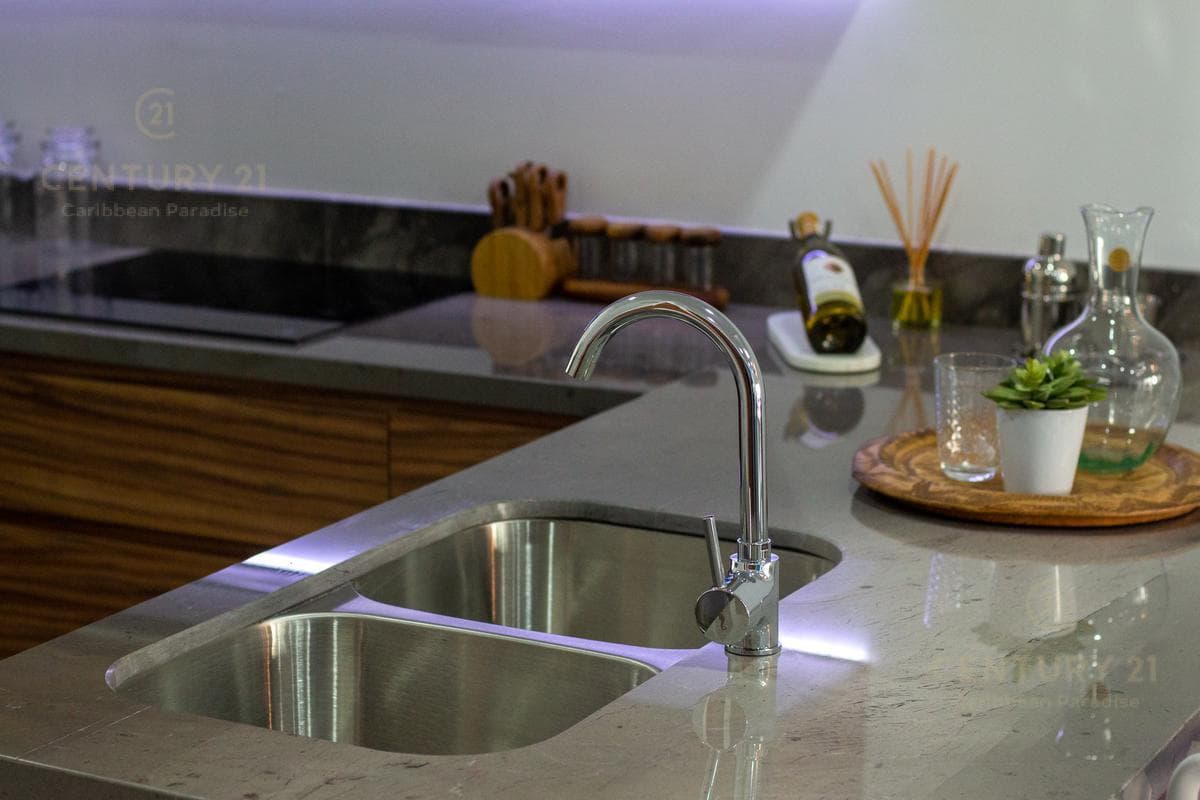Apartment for Sale in Cancún, Av. Huayacan, C3171