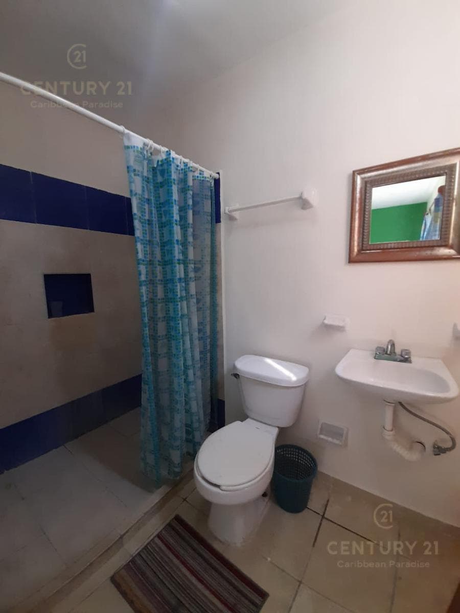 4-Bedroom House for Sale in Downtown Playa del Carmen | Ideal for Investment | P4101