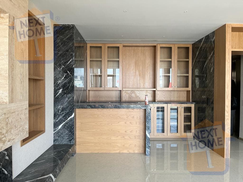 PENTHOUSE FOR SALE WITH PRIVATE ROOF IN POLANCO, SECTION V