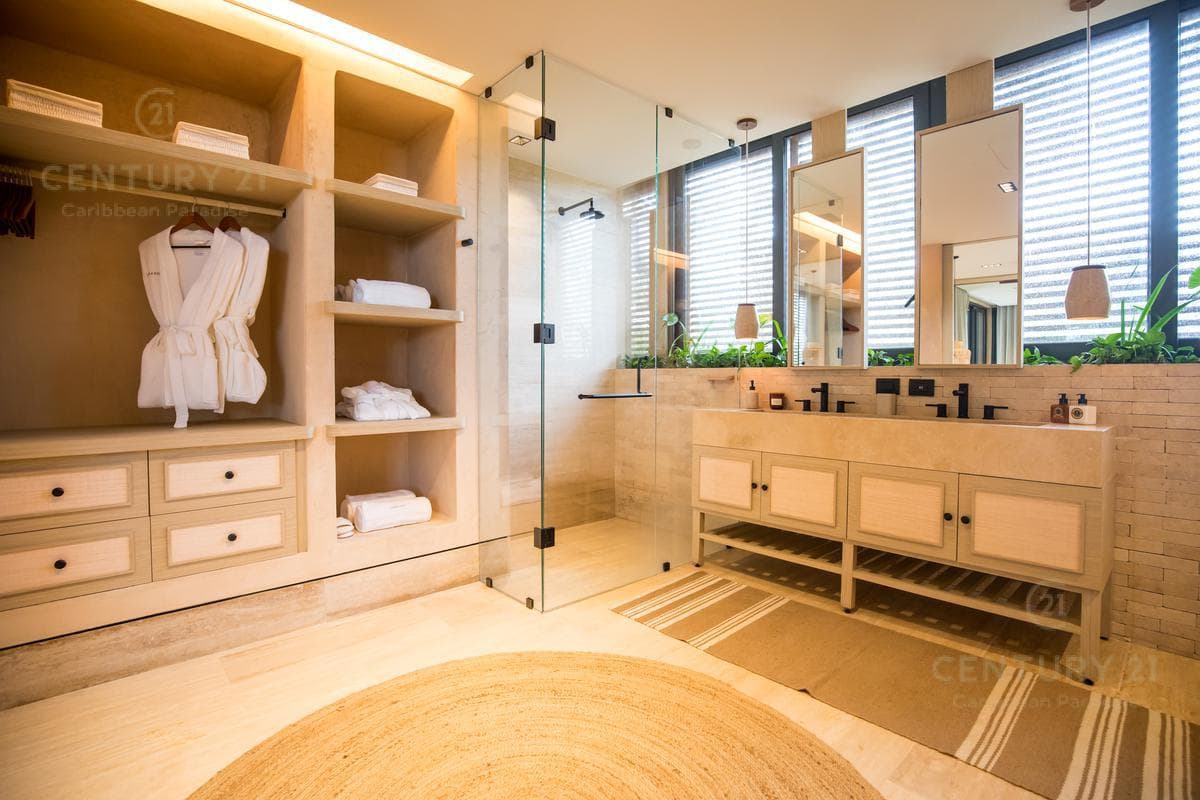 Increible casa en zona residencial prvilegiada de Playa del Carmen P3452