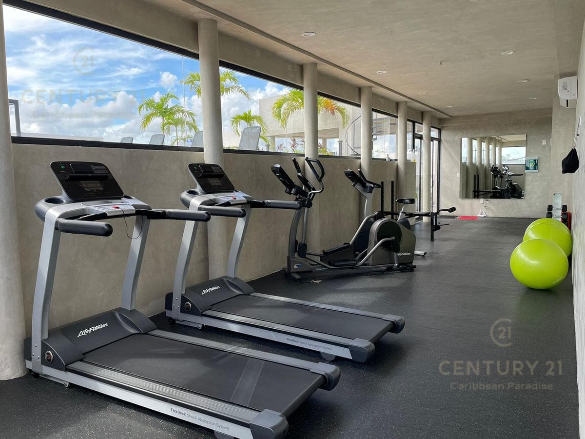 Estudio en Renta Sin Muebles Urban Towers Playa Del Carmen P3815
