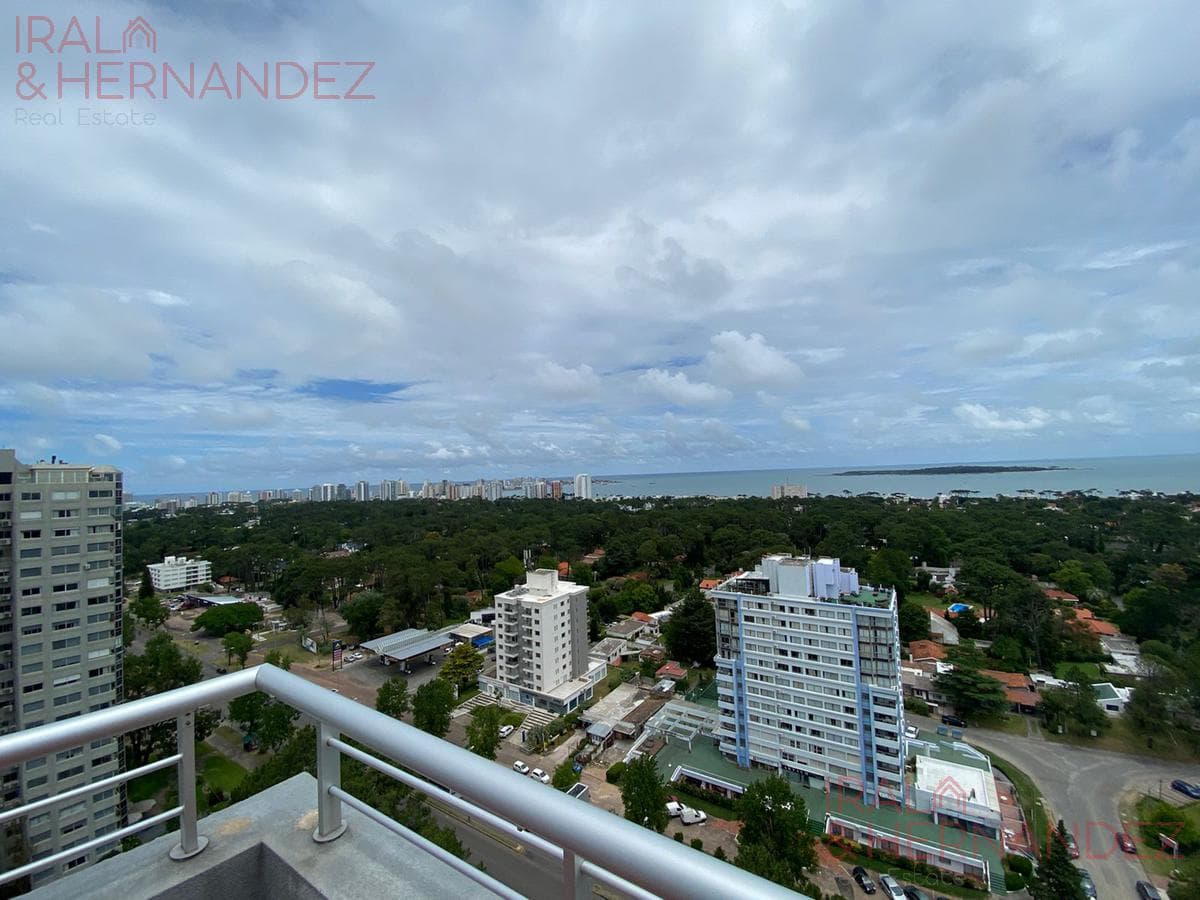 Apartment - Roosevelt