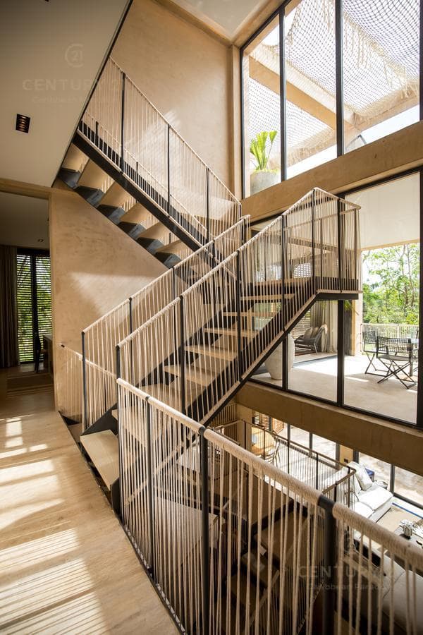 Increible casa en zona residencial prvilegiada de Playa del Carmen P3452