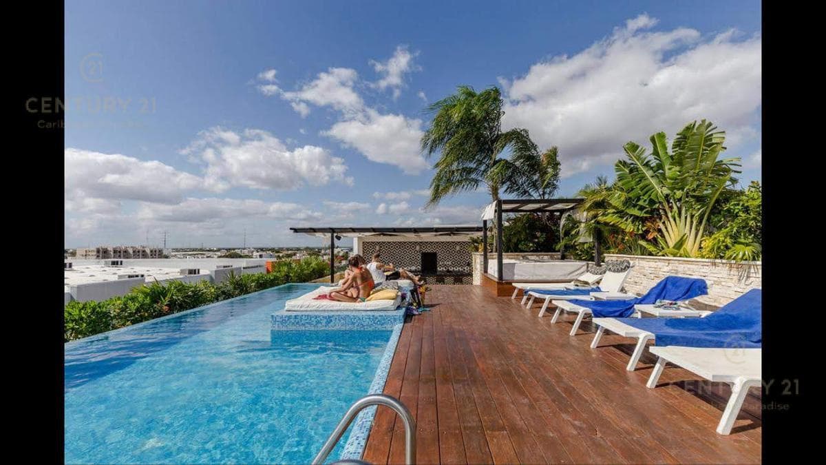 FOR SALE 2 BR CONDO AT THE CITY PLAYA DEL CARMEN QUINTANA ROO P3494