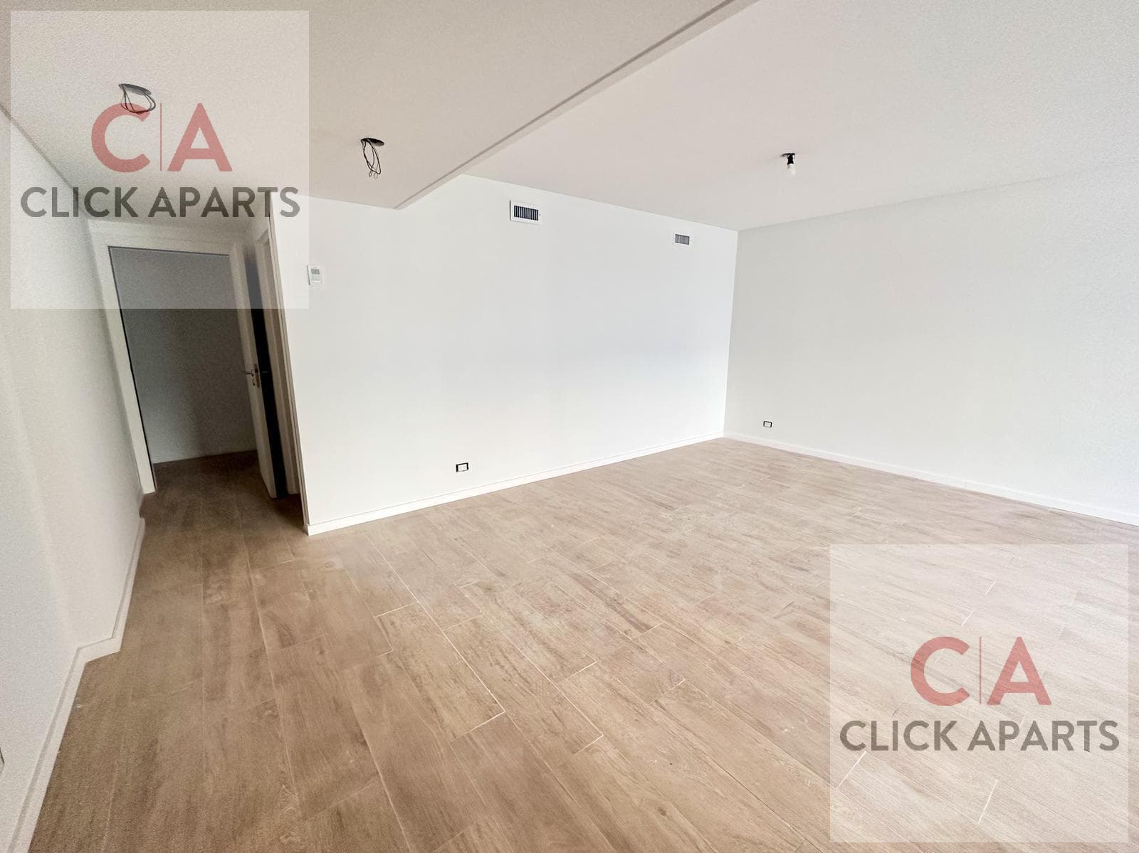 4-Room Apartment for Sale with Service Quotient - Balcony - Optional Parking Space