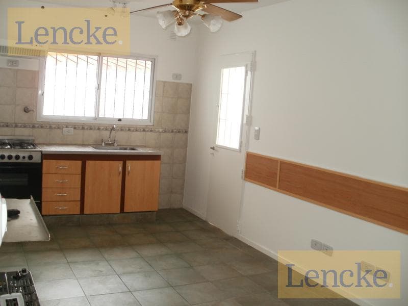 Gorgeous penthouse with a garden/patio in downtown San Isidro, 2 rooms, for rent