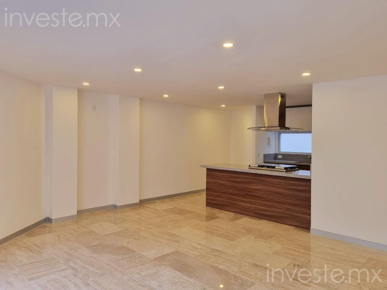 3-Bedroom Apartment for Sale in the Álamos Neighborhood