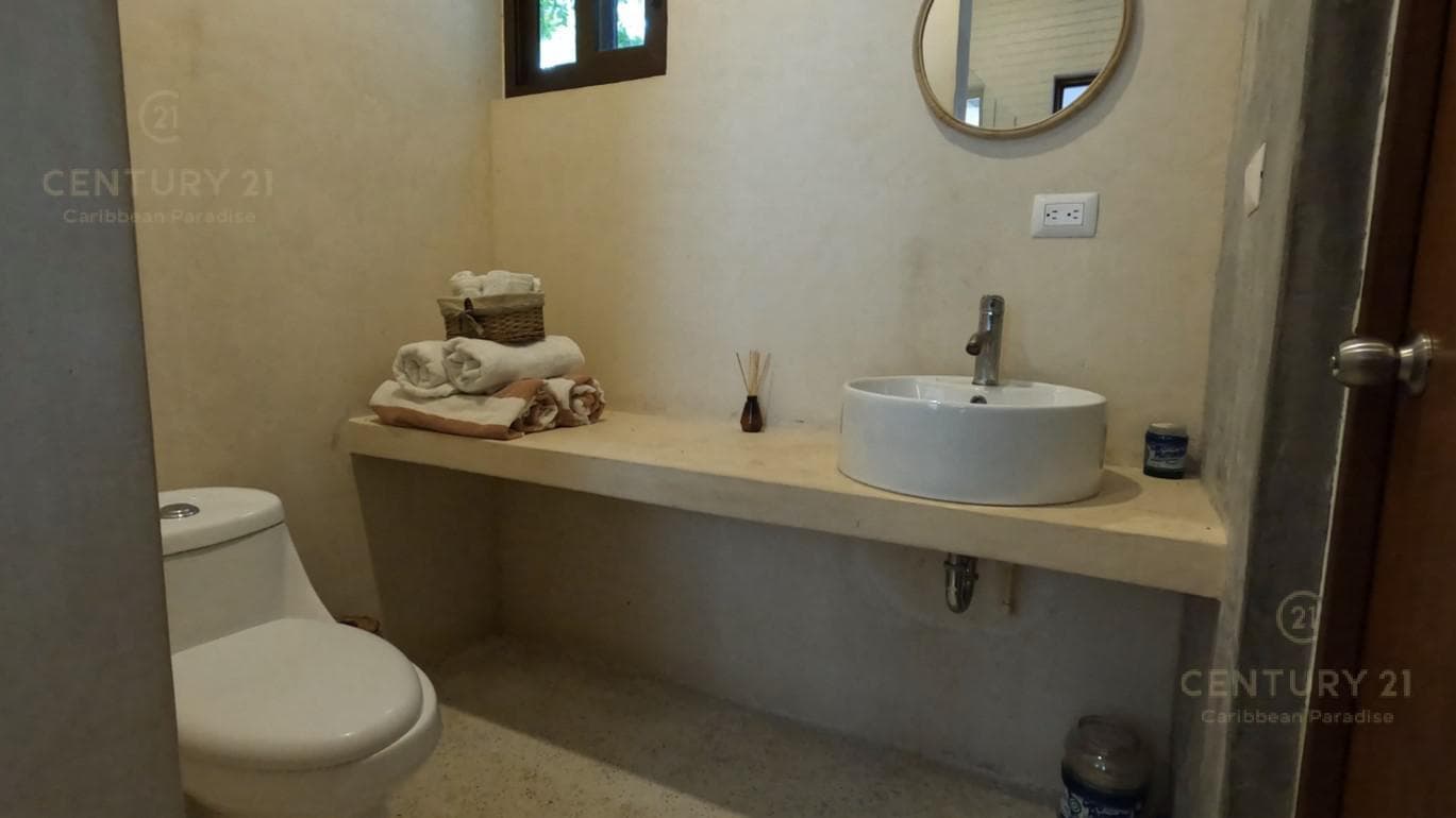 1-bedroom apartment for sale at Saadhu Condos Tulum, available immediately P4164