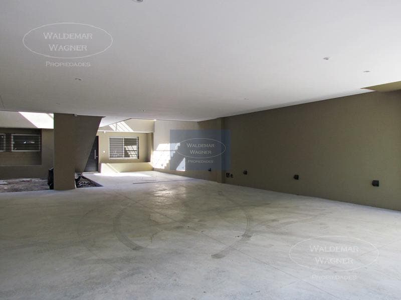 3-Bedroom Apartment with Brand-New Duplex-Style Garage - Vicente Lopez