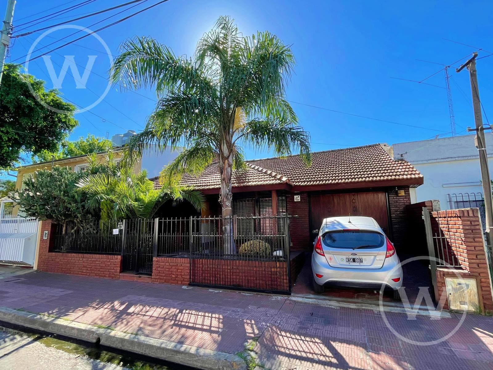 For Sale | 4-Room House | Pool | San Fernando