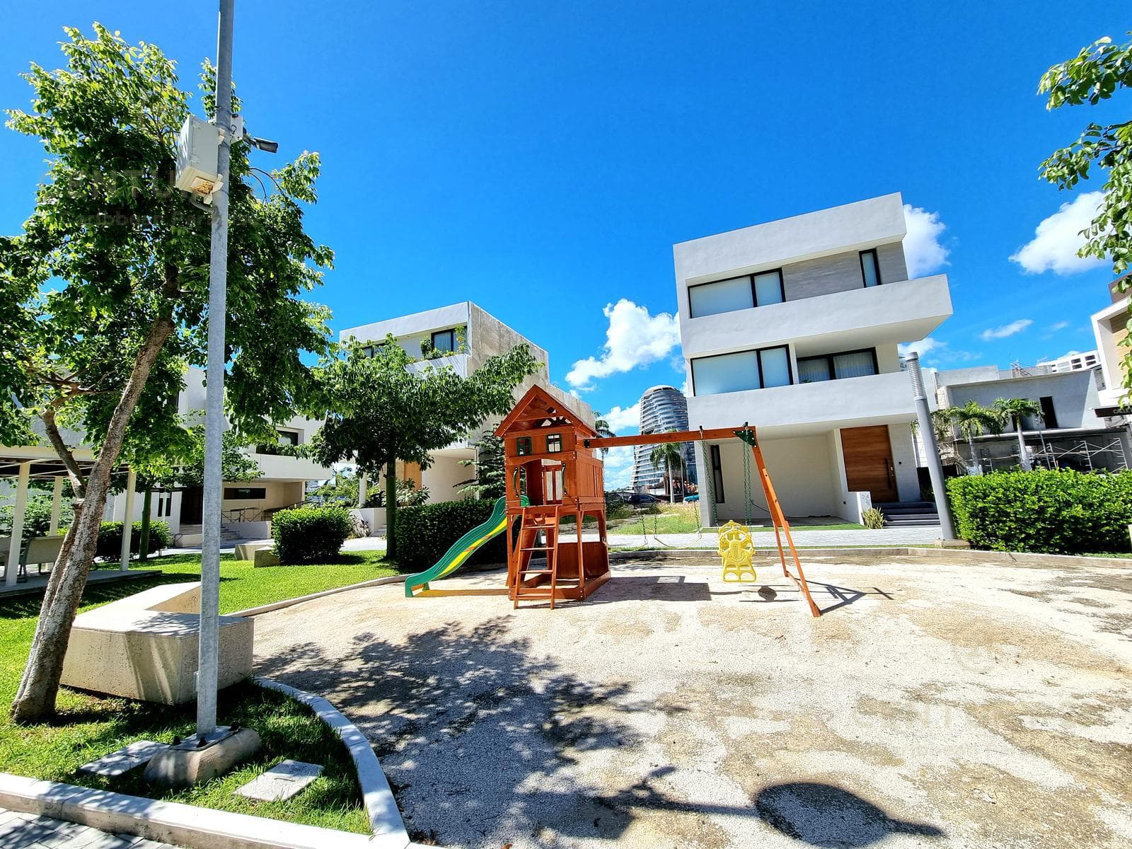 4-Bedroom House for Sale in Puerto Cancun | With Private Pool | C3807