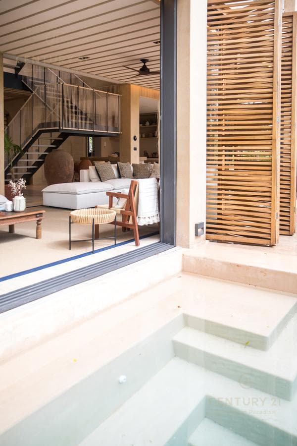 Increible casa en zona residencial prvilegiada de Playa del Carmen P3452