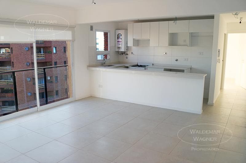 2-Bedroom Apartment in Torre - Panoramic View - San Fernando