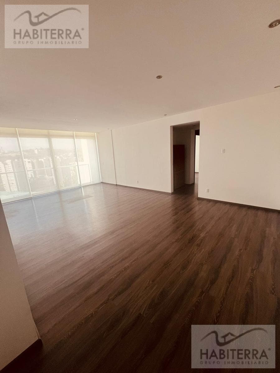 VENTA DEPARTAMENTO EN BOSQUE REAL