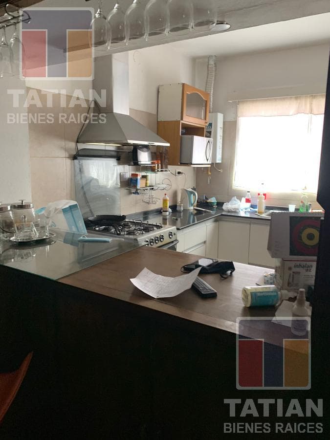 Three-bedroom house on Catamarca Street, just a few meters from Patria Street—Altos de General Paz neighborhood