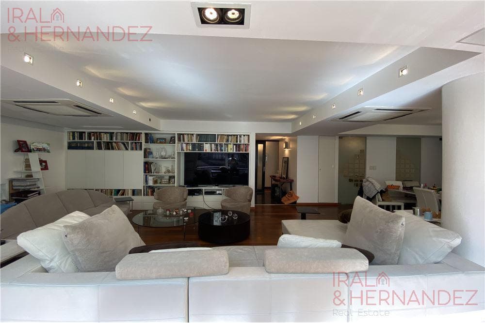 5-ROOM APARTMENT FOR SALE WITH MAID'S QUARTERS IN BELGRANO