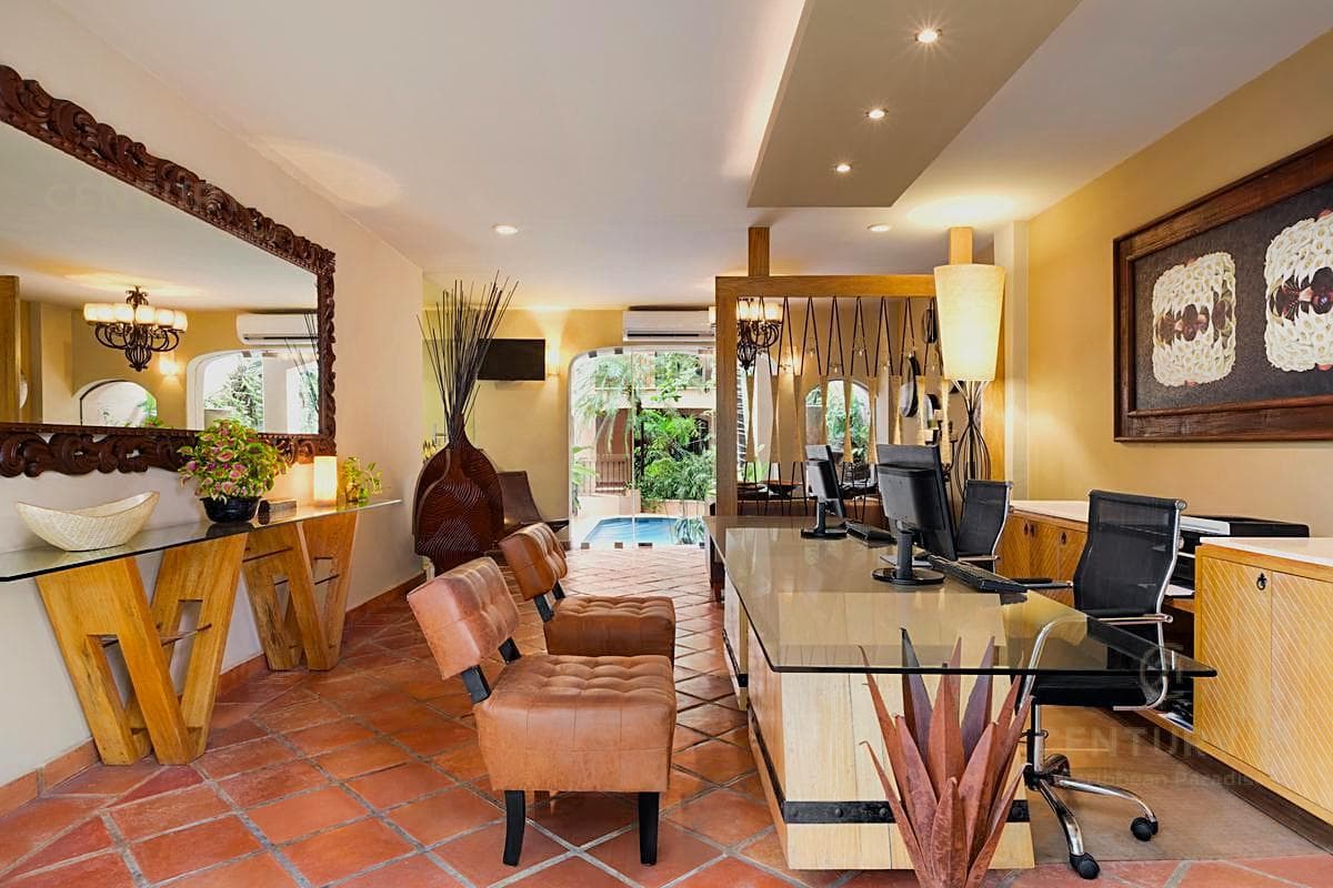 Hermoso Condominio en Venta de 1 Hab Amueblada en Playa del Carmen Centro P3890