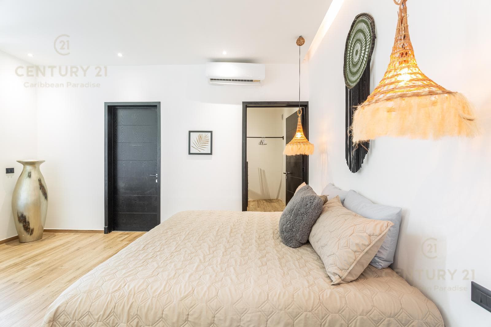 Casa 4 Recamaras en Venta Aldea Zama | Arquitectura Moderna Cerca de la Playa | P4005