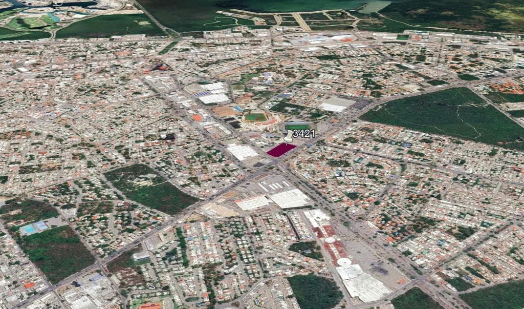 Land for Sale in Cancun on Kabah Ave. at Xcaret Ave., S.M. 21