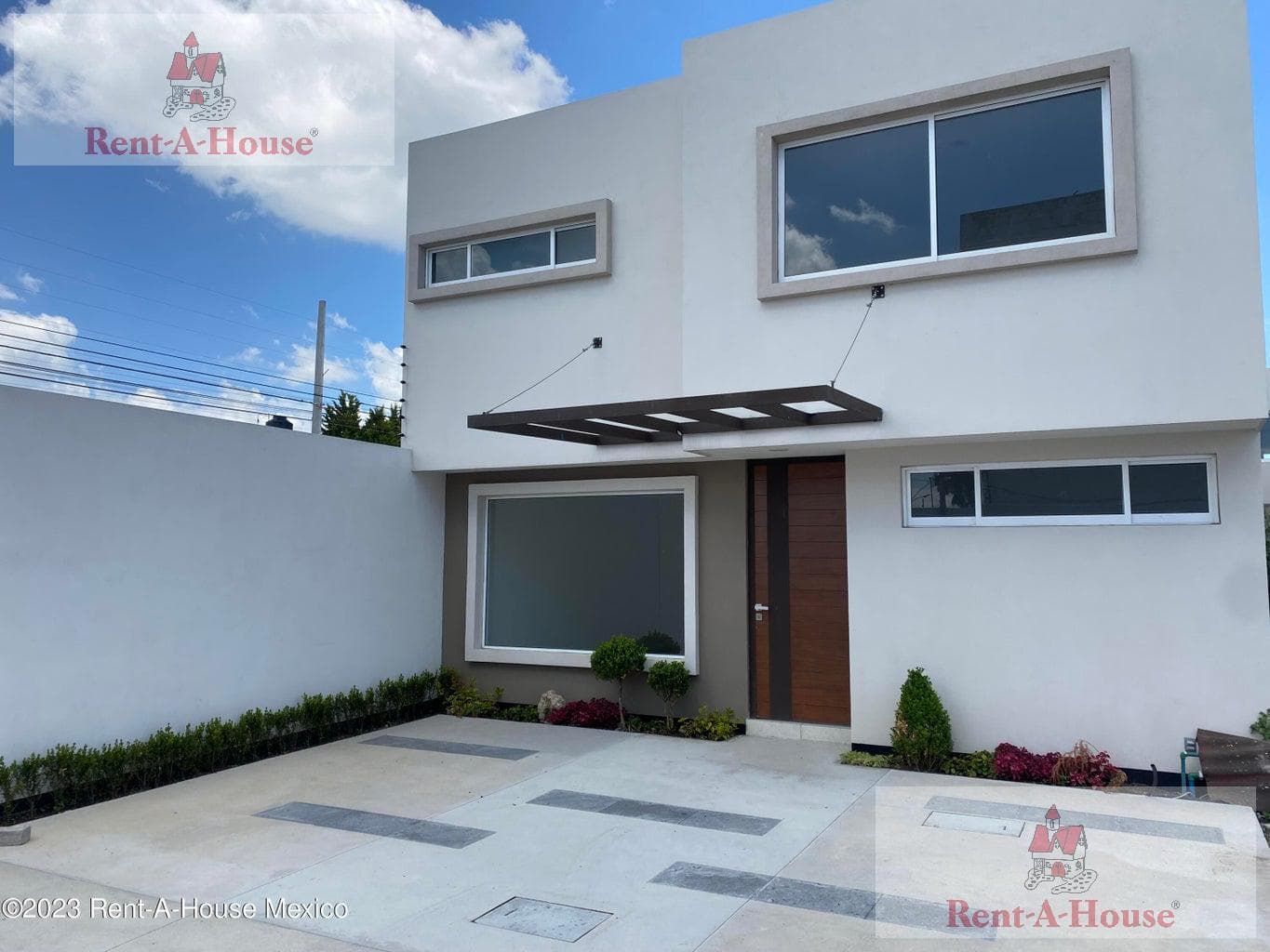 House for Sale in San Salvador Tizatlalli, Metepec, GIS 27-923