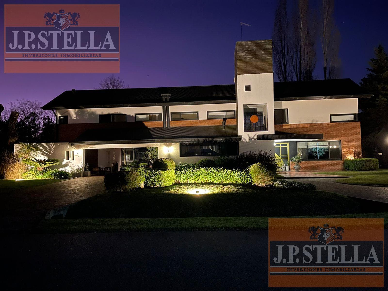 Excelente Casa 6 Amb. 395 m² Edif s/ lote 2.812 m² - 2 Piscinas - Garaje P/4 autos - San Diego C.C
