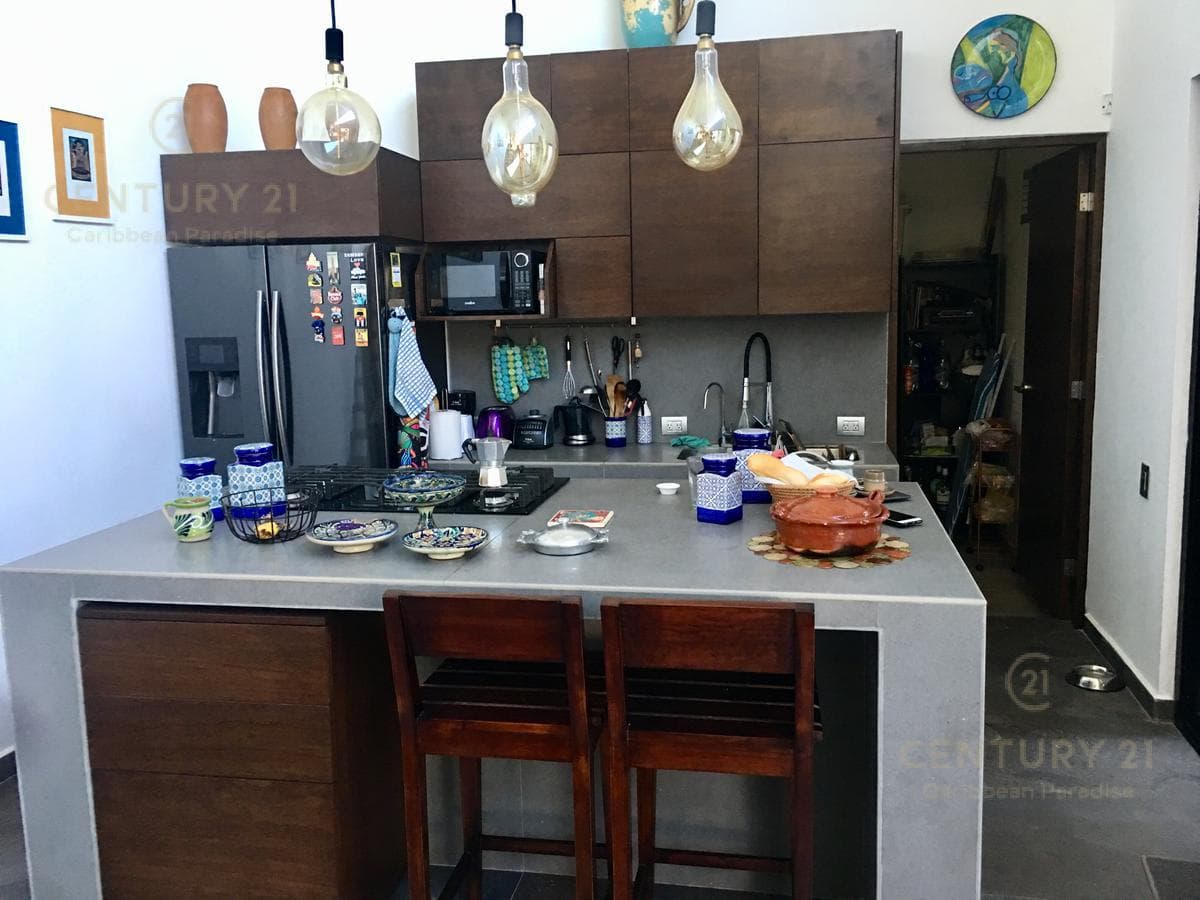 Hermosa Casa en Venta en Bosques de Bambú Playa del Carmen P3024