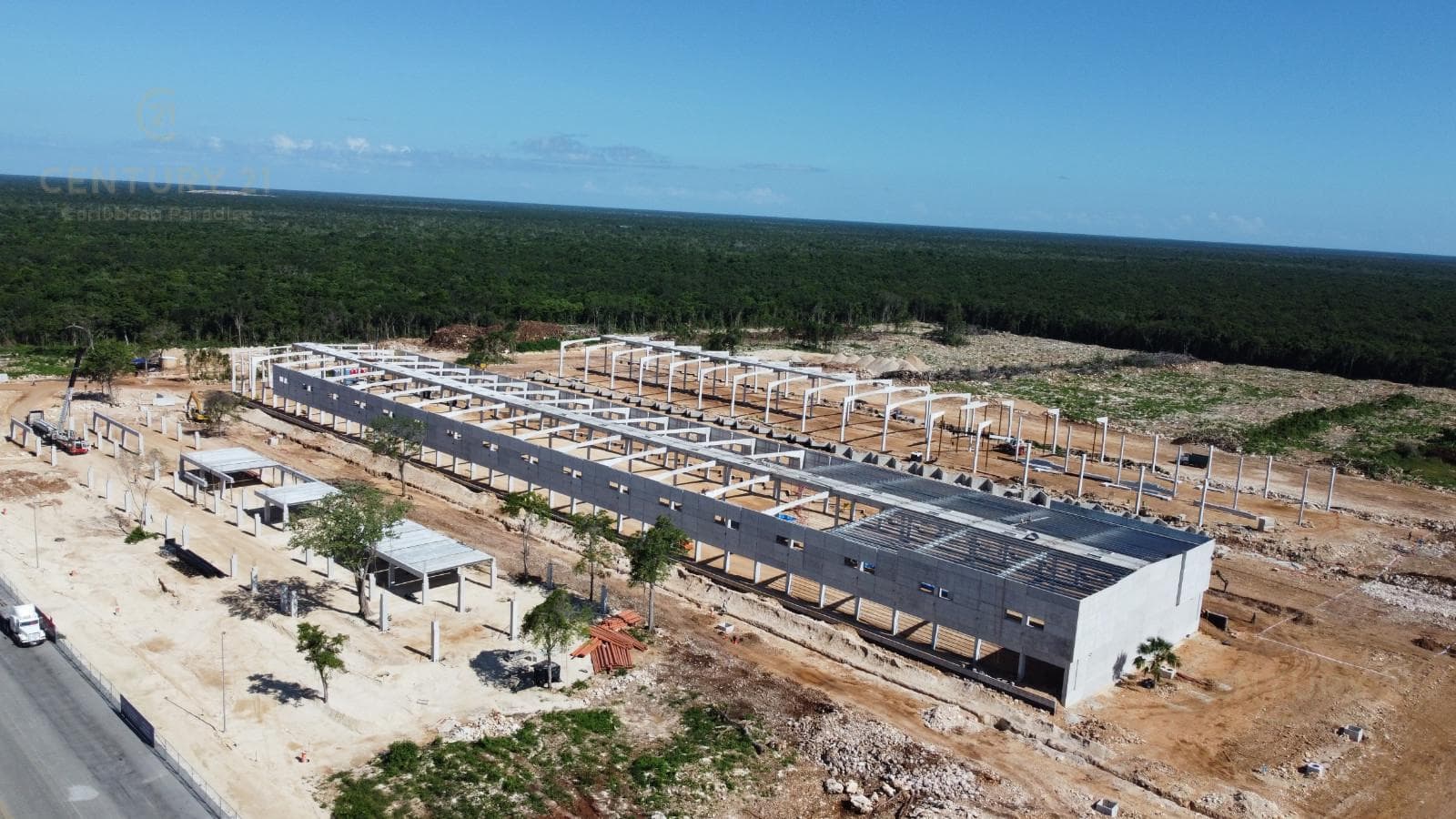 Bodegas en Venta en próxima Central de Abastos en Playa del Carmen P3395