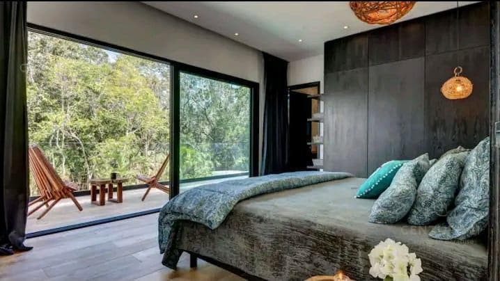 Casa 4 Recamaras en Venta en Aldea Zama | con Alberca y Jacuzzi Privado | P4007