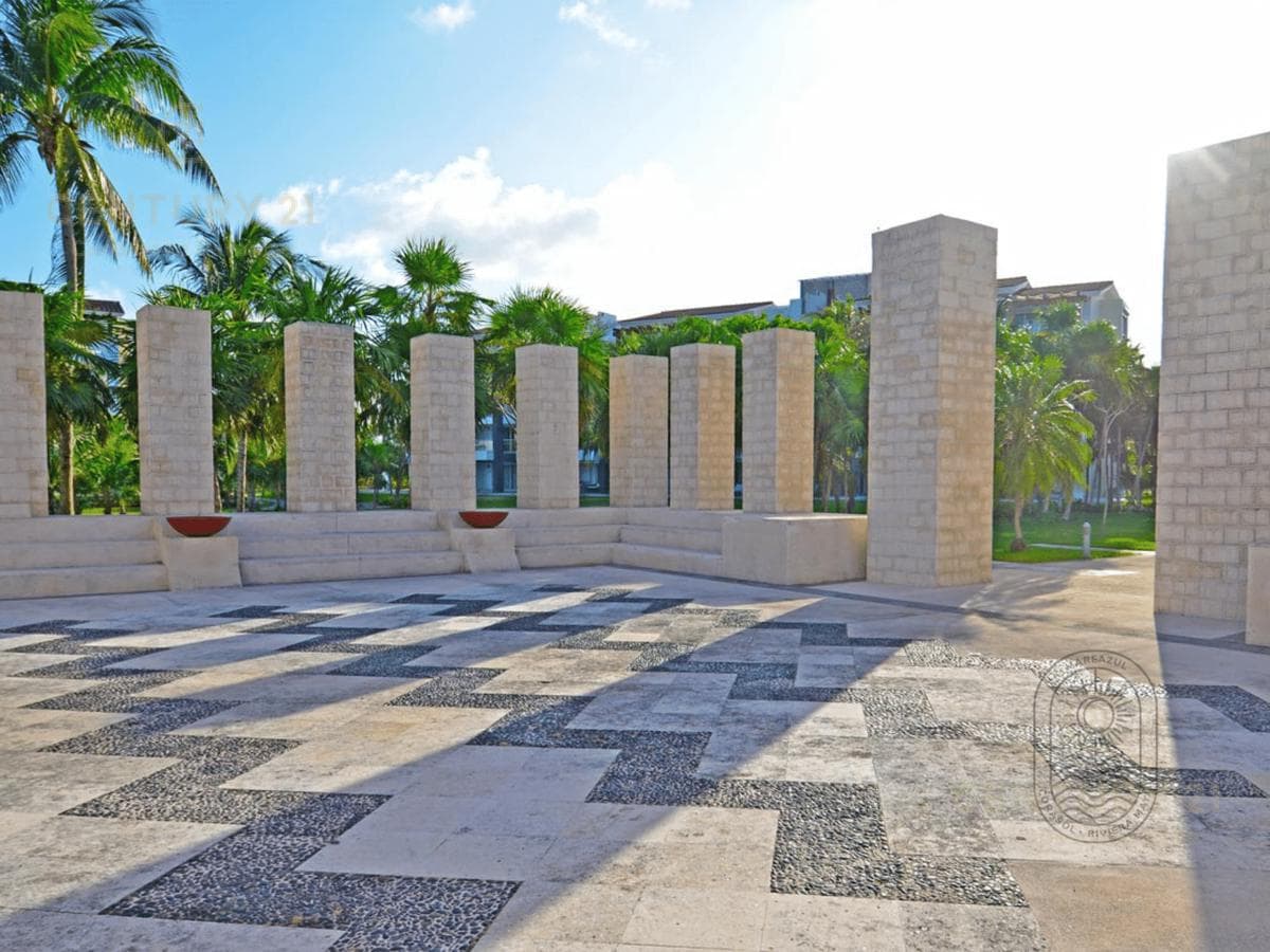 Increíble Departamento en Venta de 3 rec en lujoso Condominio cerca del Mar P3984