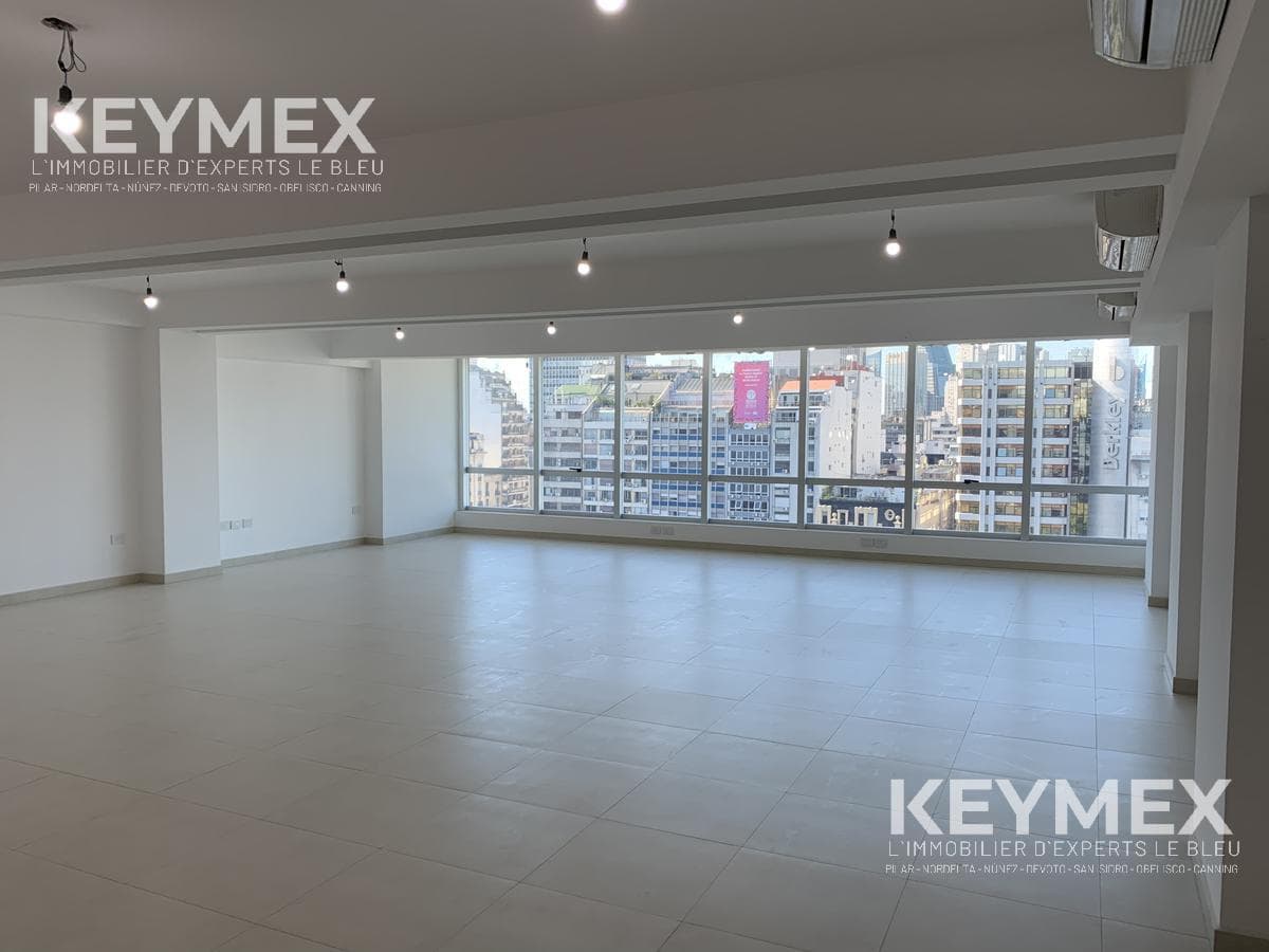 Open-Concept Office, 145 m² - Versatile Use