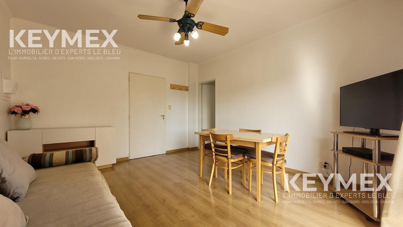 Short-term rental of a two-room apartment in San Telmo with a balcony