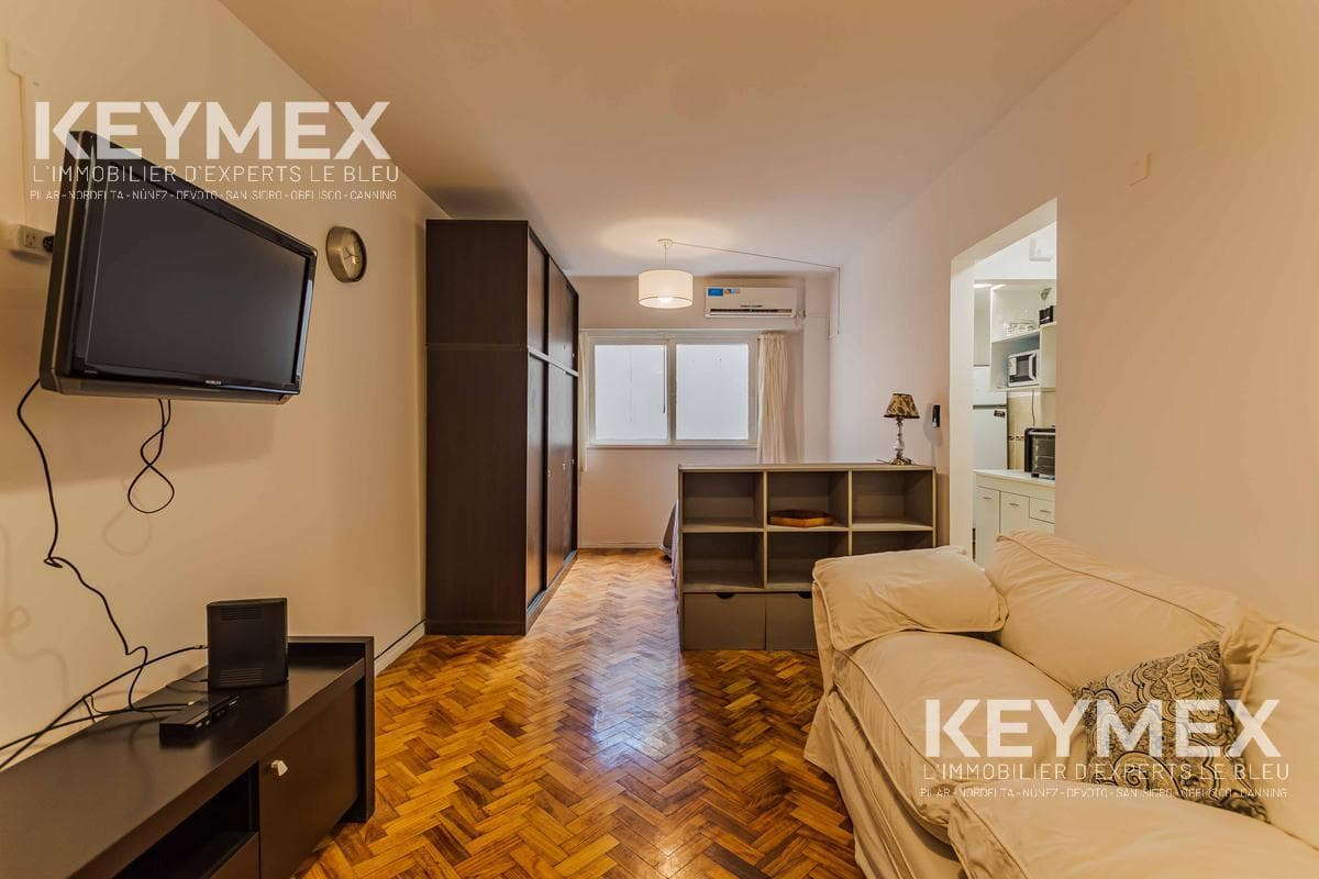 Studio apartment in Palermo (Sinclair and Avenida del Libertador)