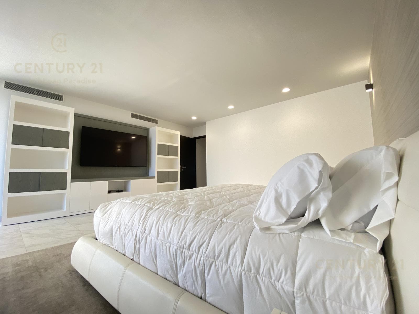 3-Bedroom Furnished Apartment for Sale | Be Towers Cancun | C3882