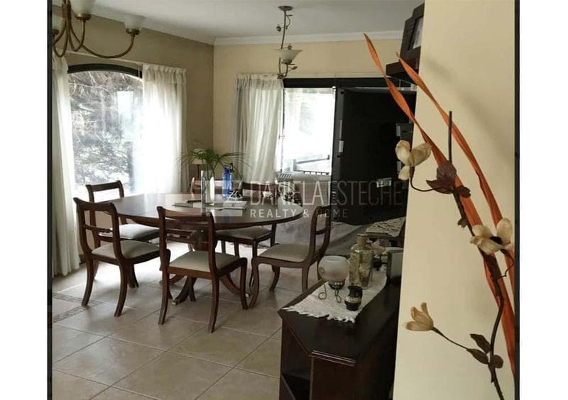 D. Esteche Realty & Home. Villa Olivos Classic Home