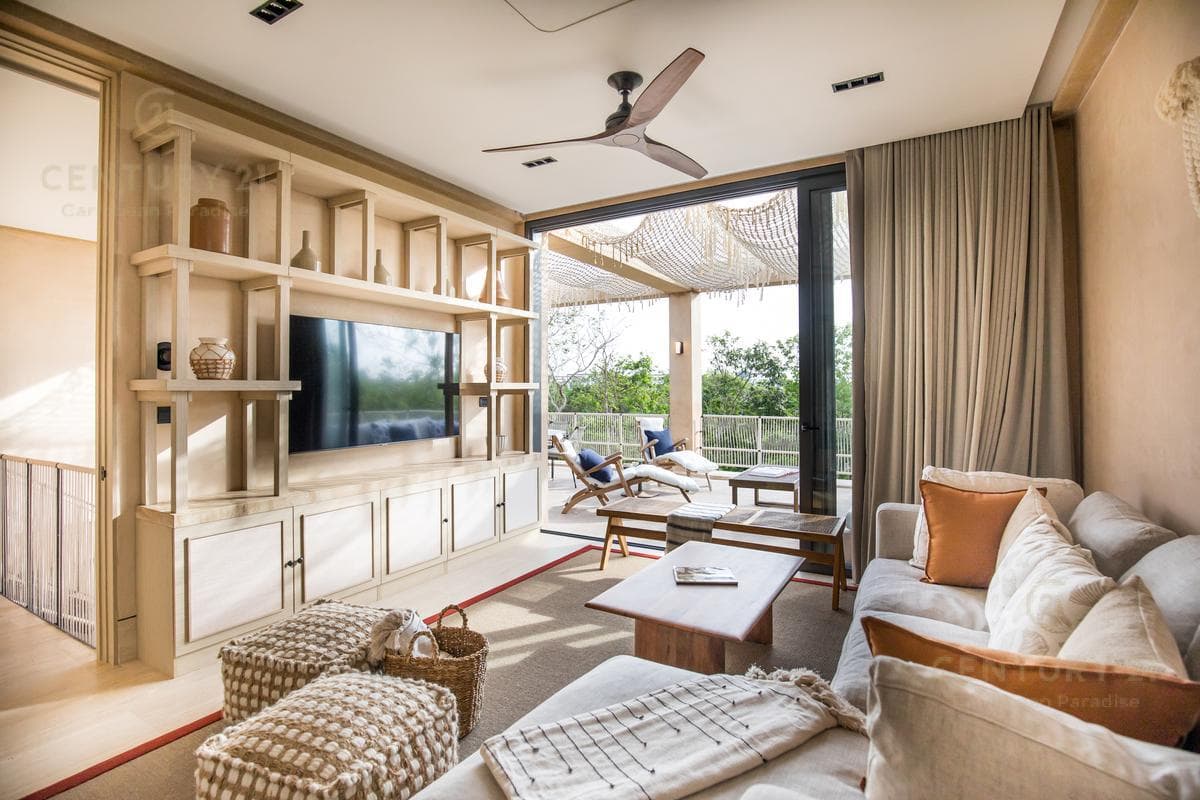 Increible casa en zona residencial prvilegiada de Playa del Carmen P3452