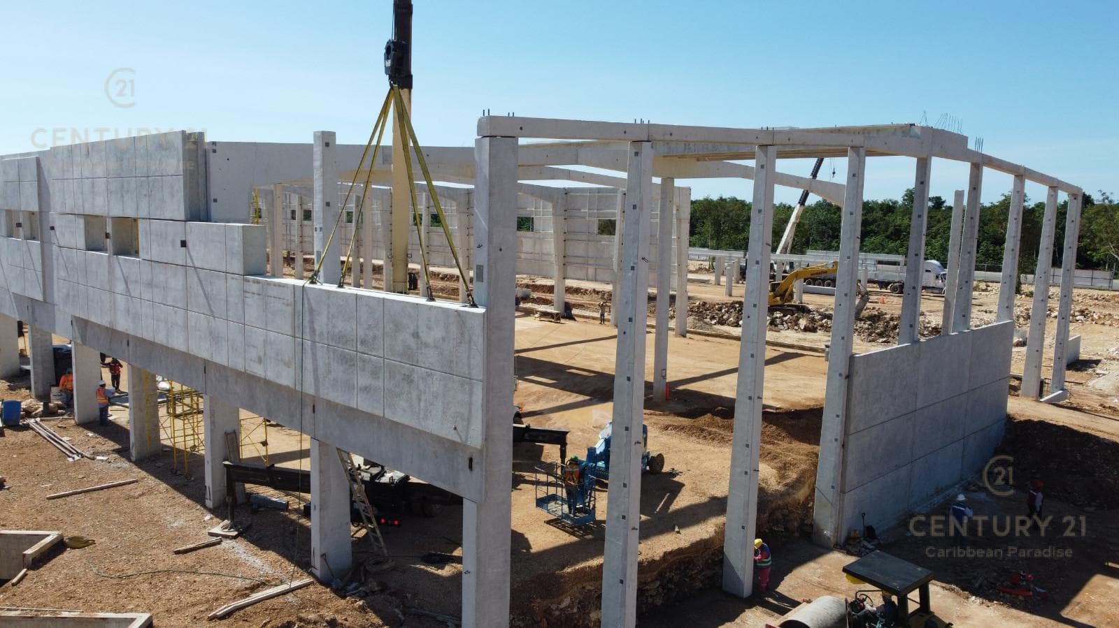 Bodegas en Venta en próxima Central de Abastos en Playa del Carmen P3395
