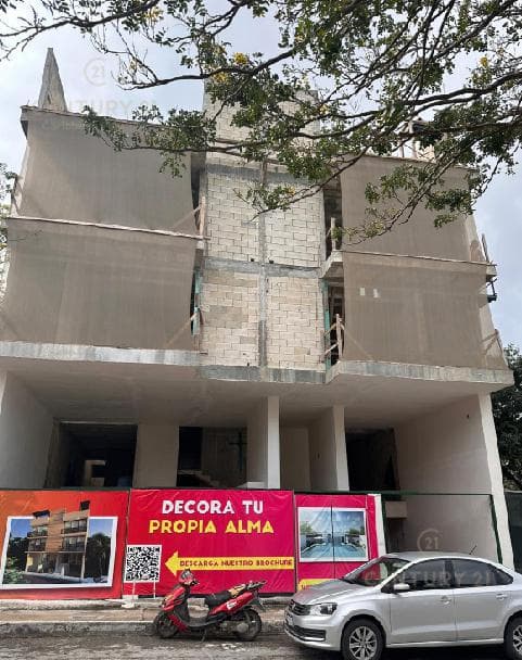 Bonito departamento en pequeño condominio en el corazón de Playa del Carmen P2983