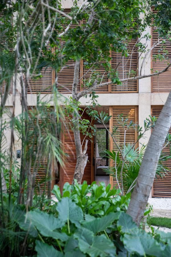 Increible casa en zona residencial prvilegiada de Playa del Carmen P3452