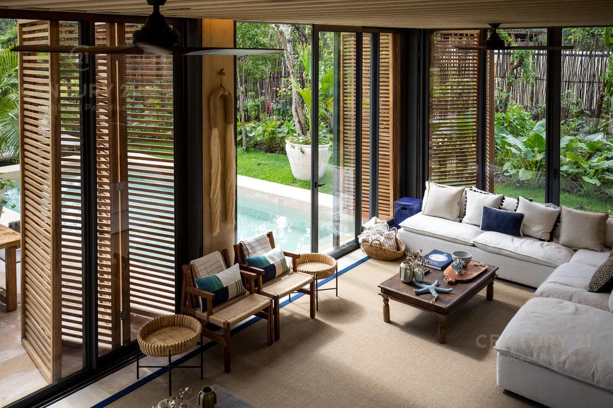 Increible casa en zona residencial prvilegiada de Playa del Carmen P3452