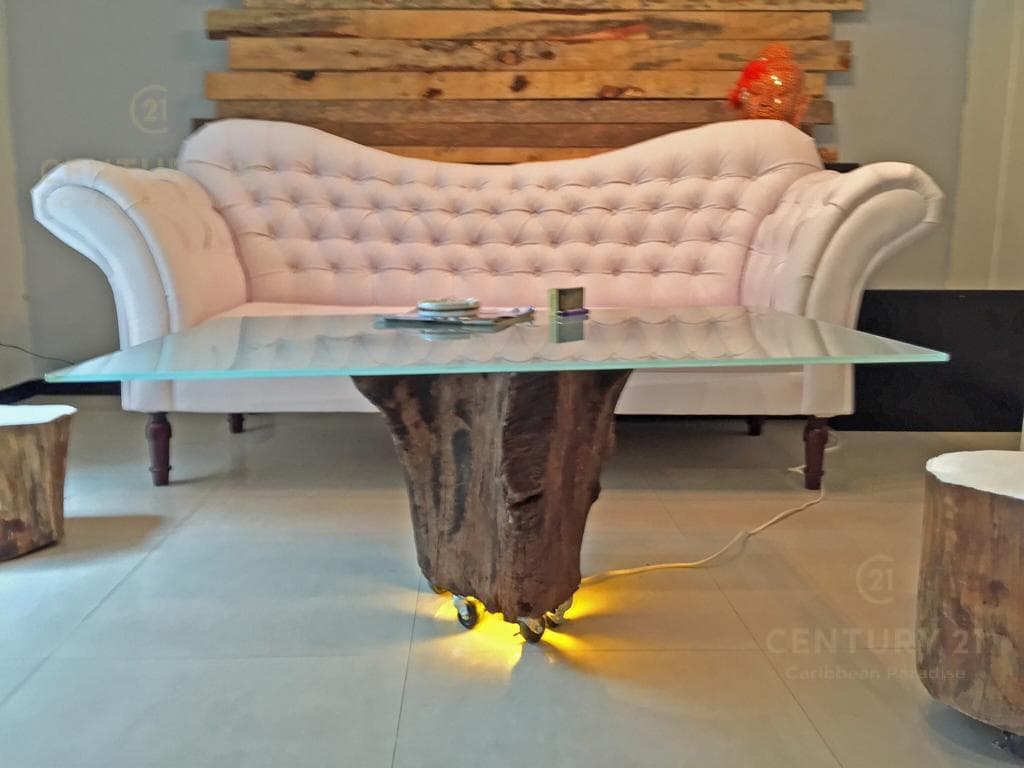Departamento 2 recamaras en Venta Con alberca | A 2 Calles de la 5ta Avenida | P2991