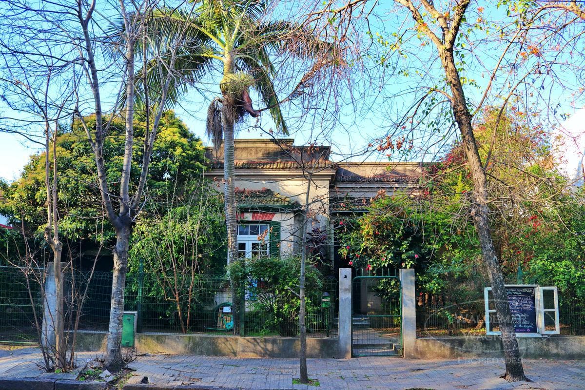 5-Room "Chorizo"-Style House - Victoria
