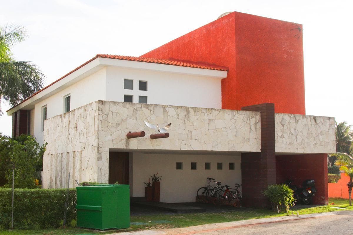House for Sale in Isla Dorada, Isla Amorosa 6, Hotel Zone, Cancún