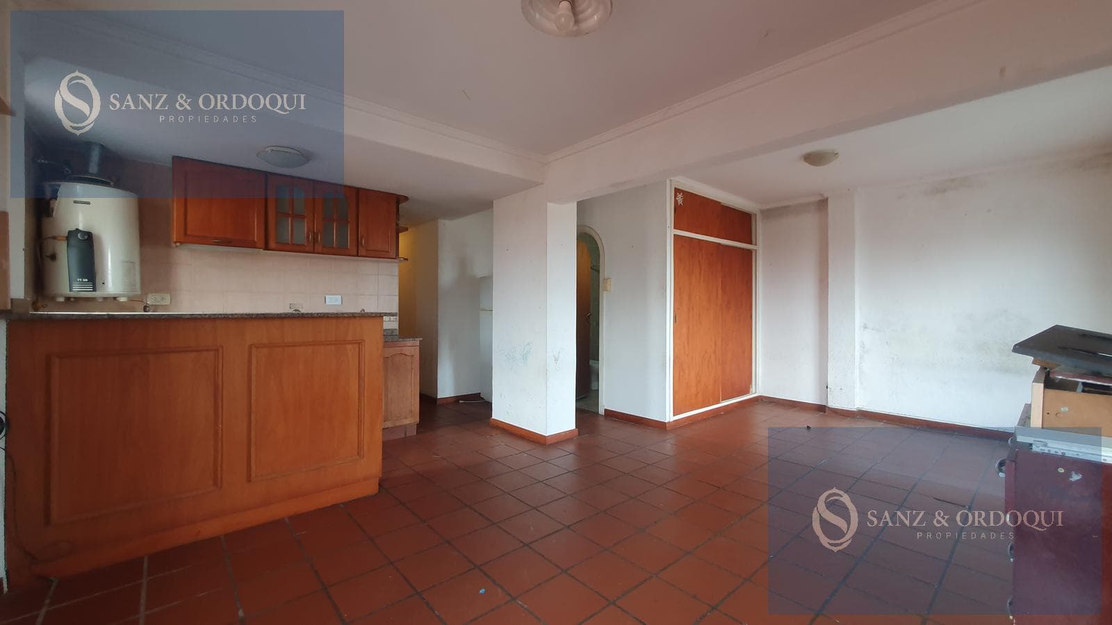 24-Month Lease - Studio Apartment with Balcony - Derqui 516 - Constitución