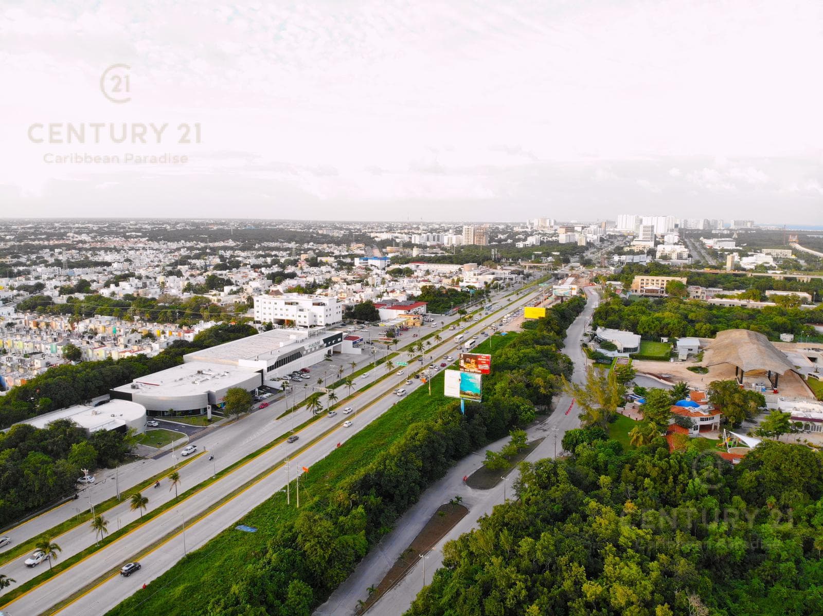 Multifamily Lot for Sale in Cancún | 13-Story Project Included | C3203
