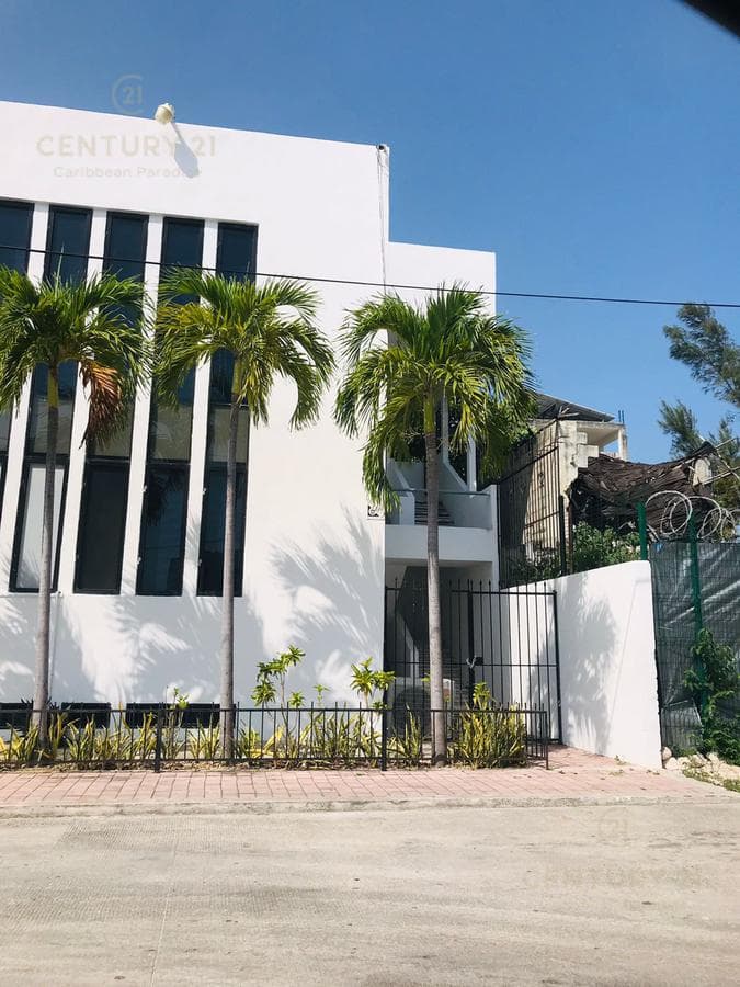 Lot for Sale in Downtown Playa del Carmen, Calle 14 Norte, P3498