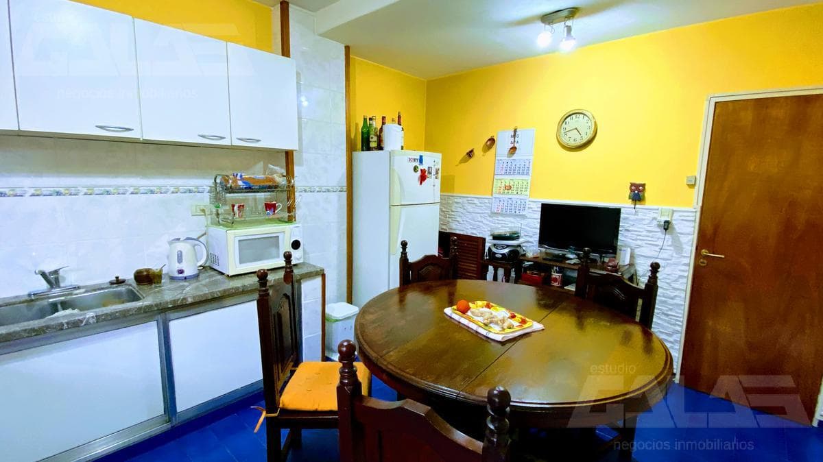 Solid 4-room home on two floors with a garage! ONE OF THE BEST OPTIONS IN THE AREA!!!