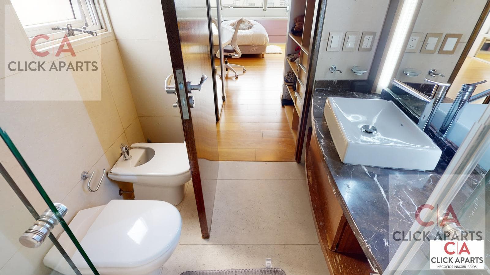FOR SALE - 6-ROOM UPPER-FLOOR APARTMENT - WILL ACCEPT APARTMENTS OR LAND AS PART OF PAYMENT - CABALLITO